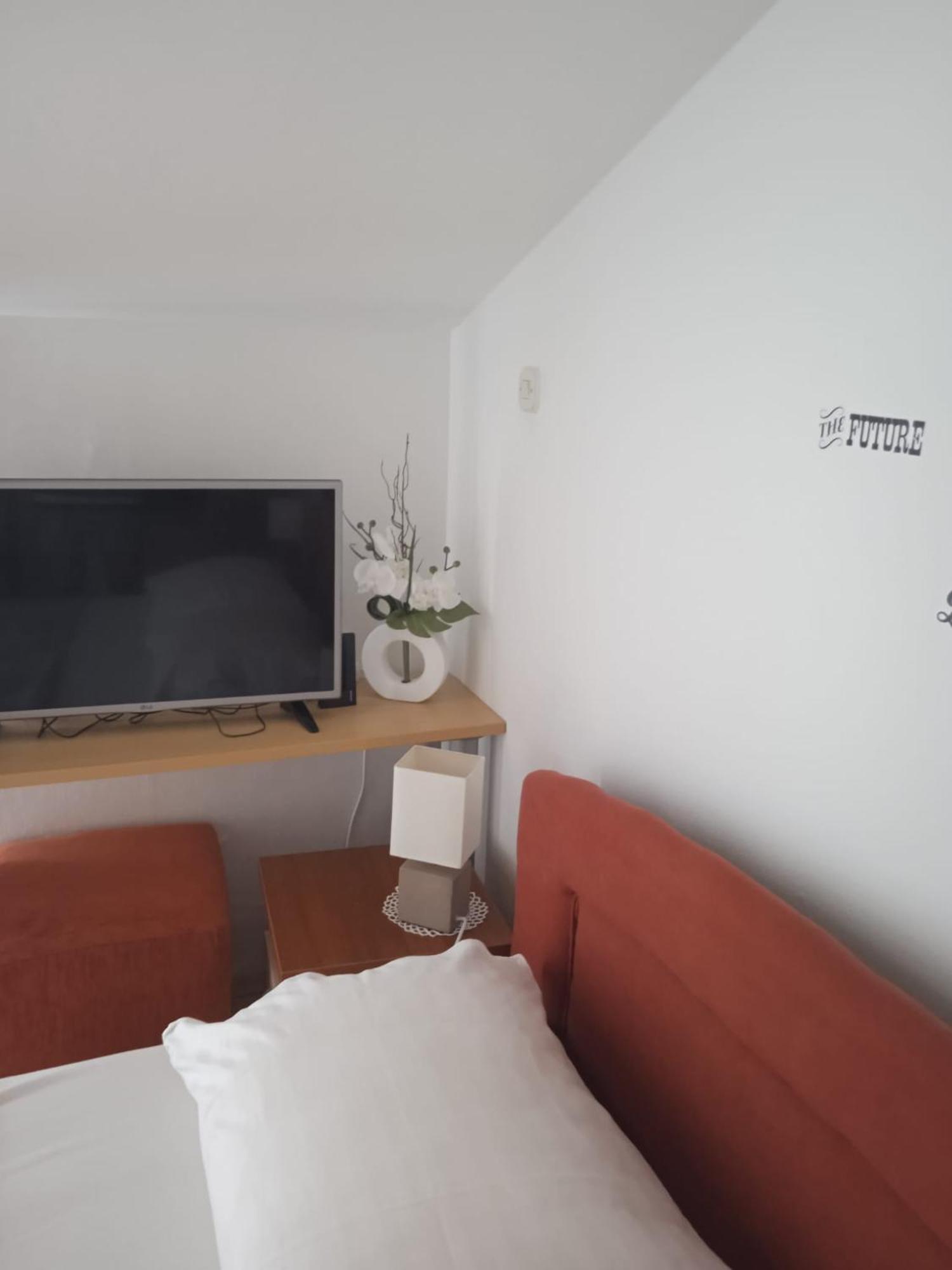 Appartement Mala Basina -Maslina à Vrbanj Extérieur photo